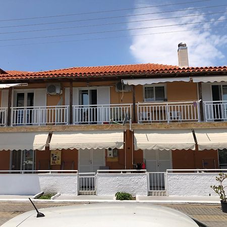 Eudokia Rooms Sarti Luaran gambar